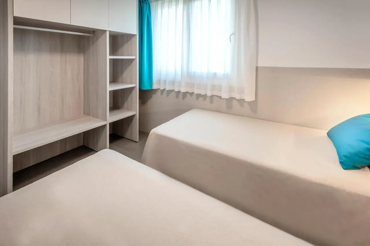 Apartment Rentalmar Salou Playa Family Suites & Pool