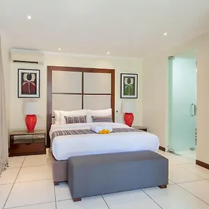 Asrina Villa's Villa Seminyak (Bali)